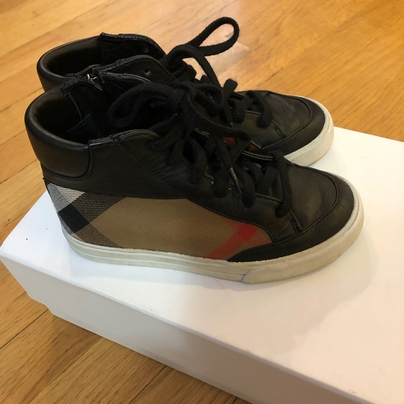 burberry shoes kid